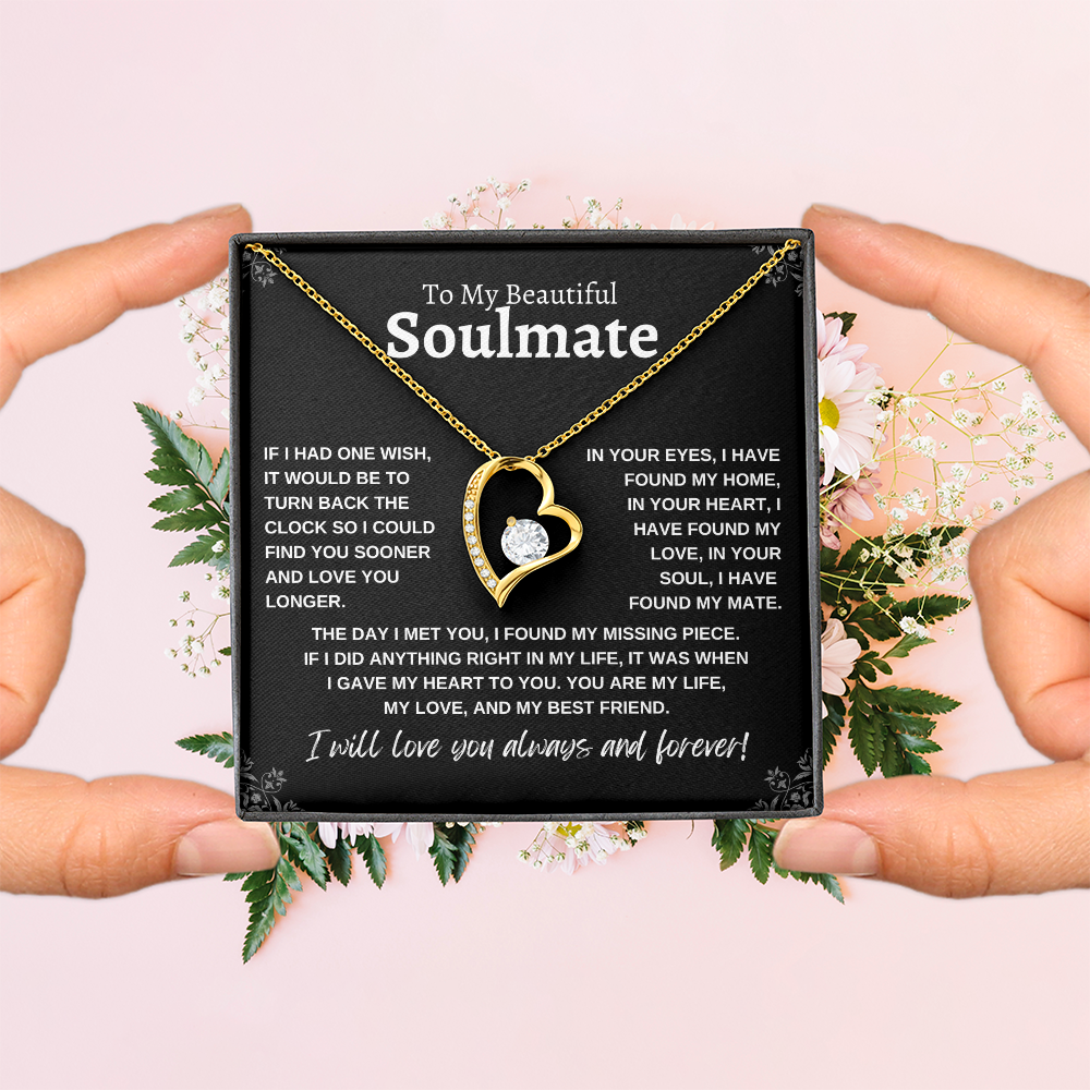 To My Beautiful Soulmate: Forever Love Necklace